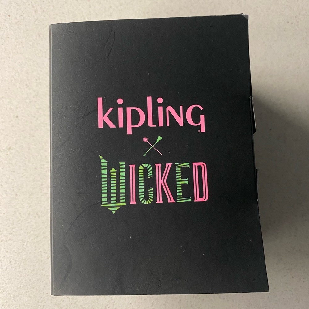 NIB Kipling x Wicked Flying Monkey Keyring Bag Charm